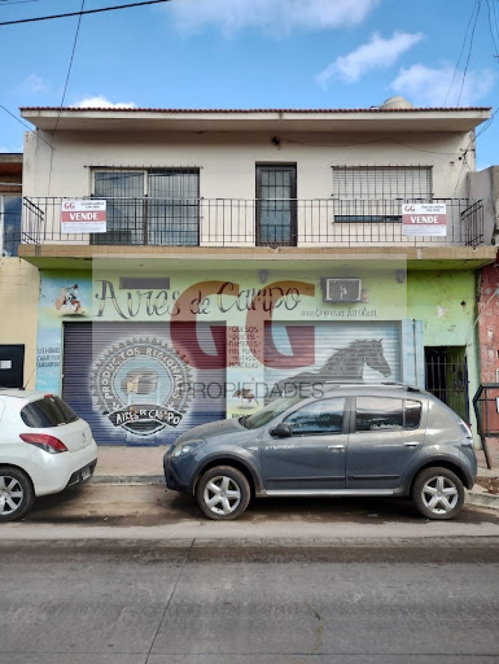Casa con Local