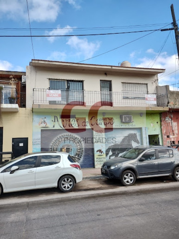 Casa con Local