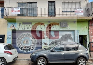 Casa con Local